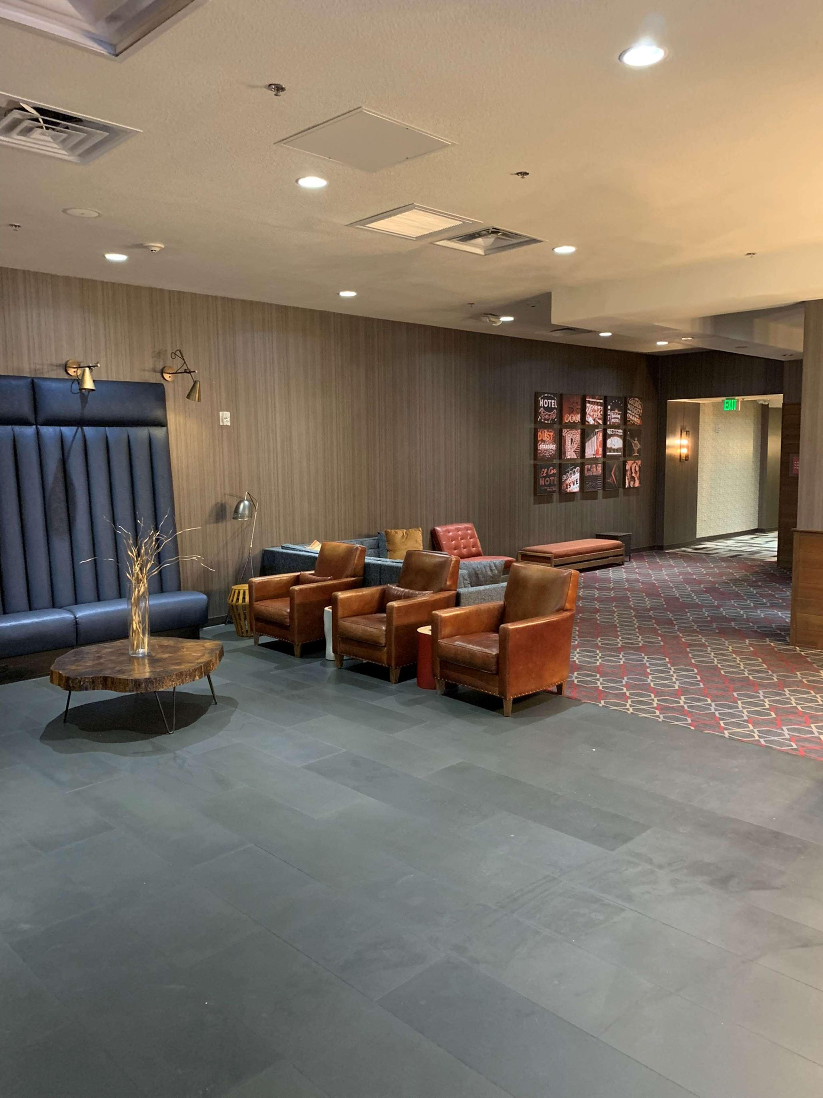 Doubletree By Hilton Las Vegas East Flamingo Exterior foto