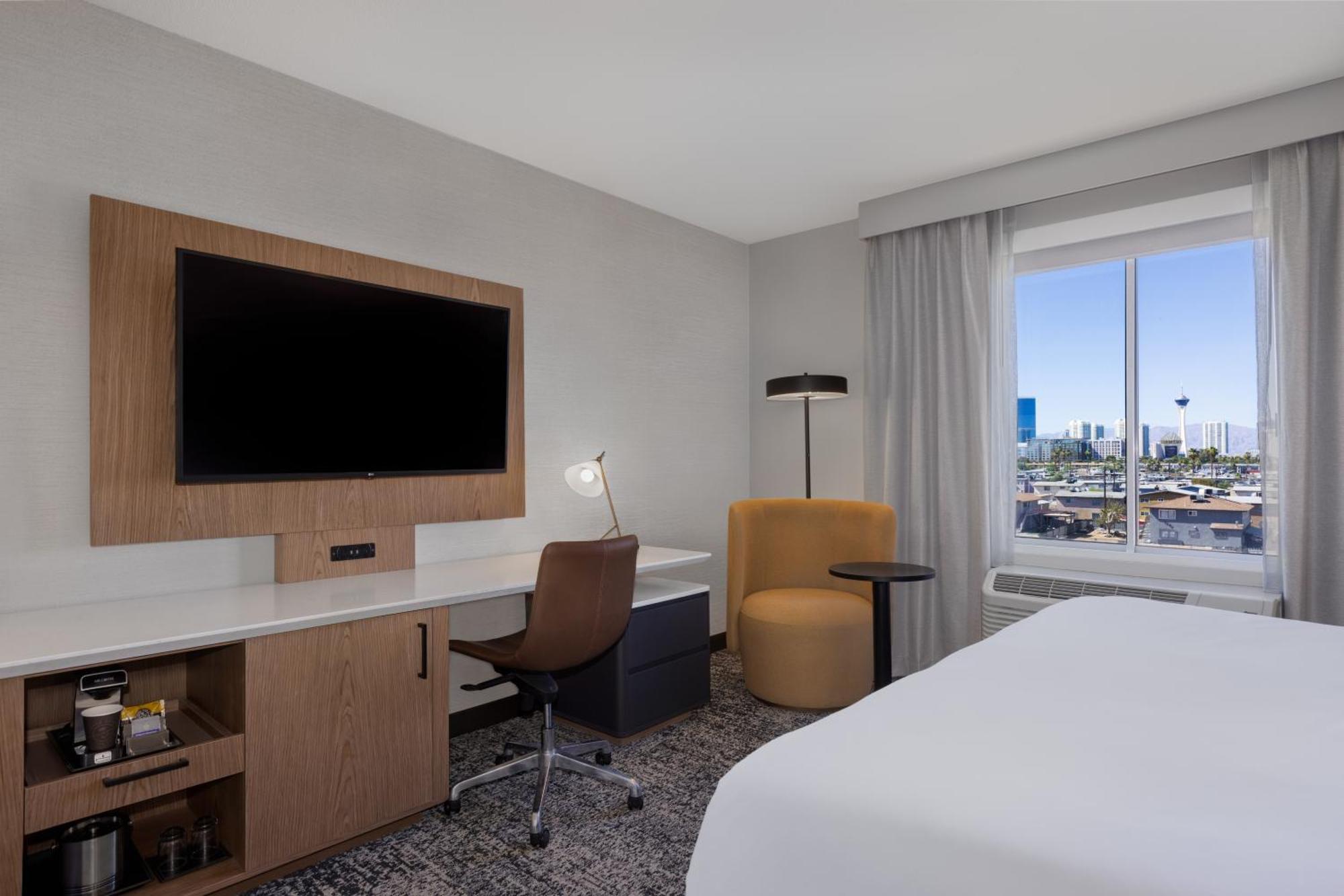 Doubletree By Hilton Las Vegas East Flamingo Exterior foto