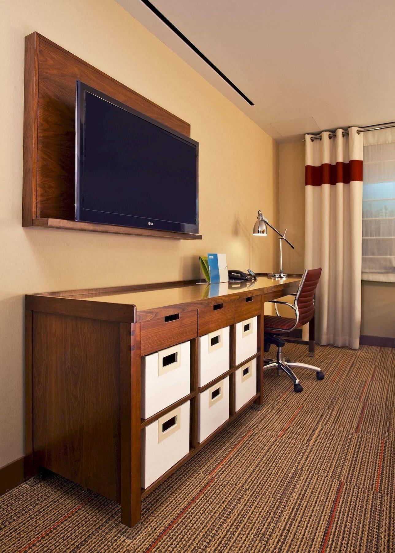 Doubletree By Hilton Las Vegas East Flamingo Exterior foto